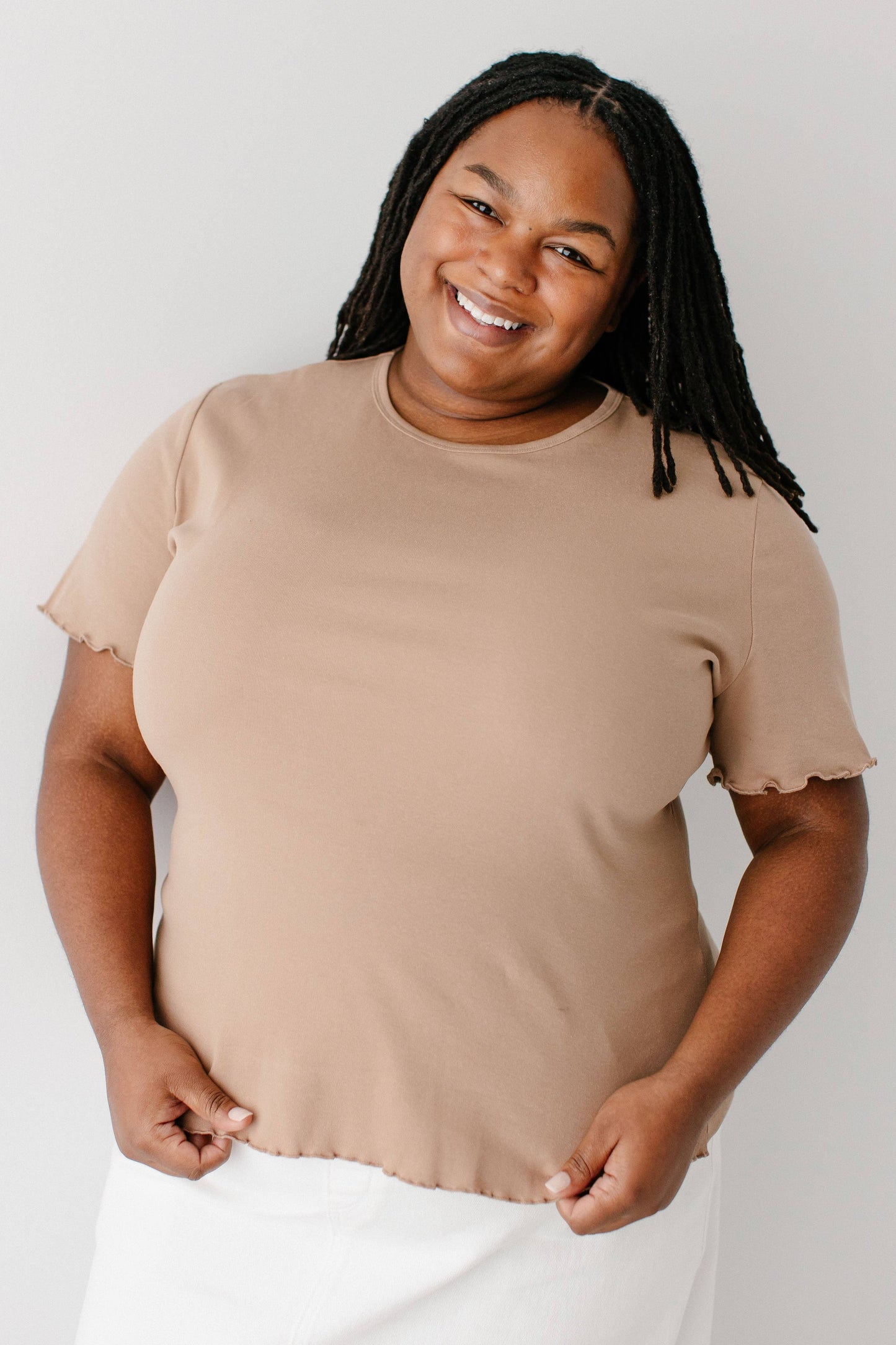 'Hillary' Lettuce Hem Top
