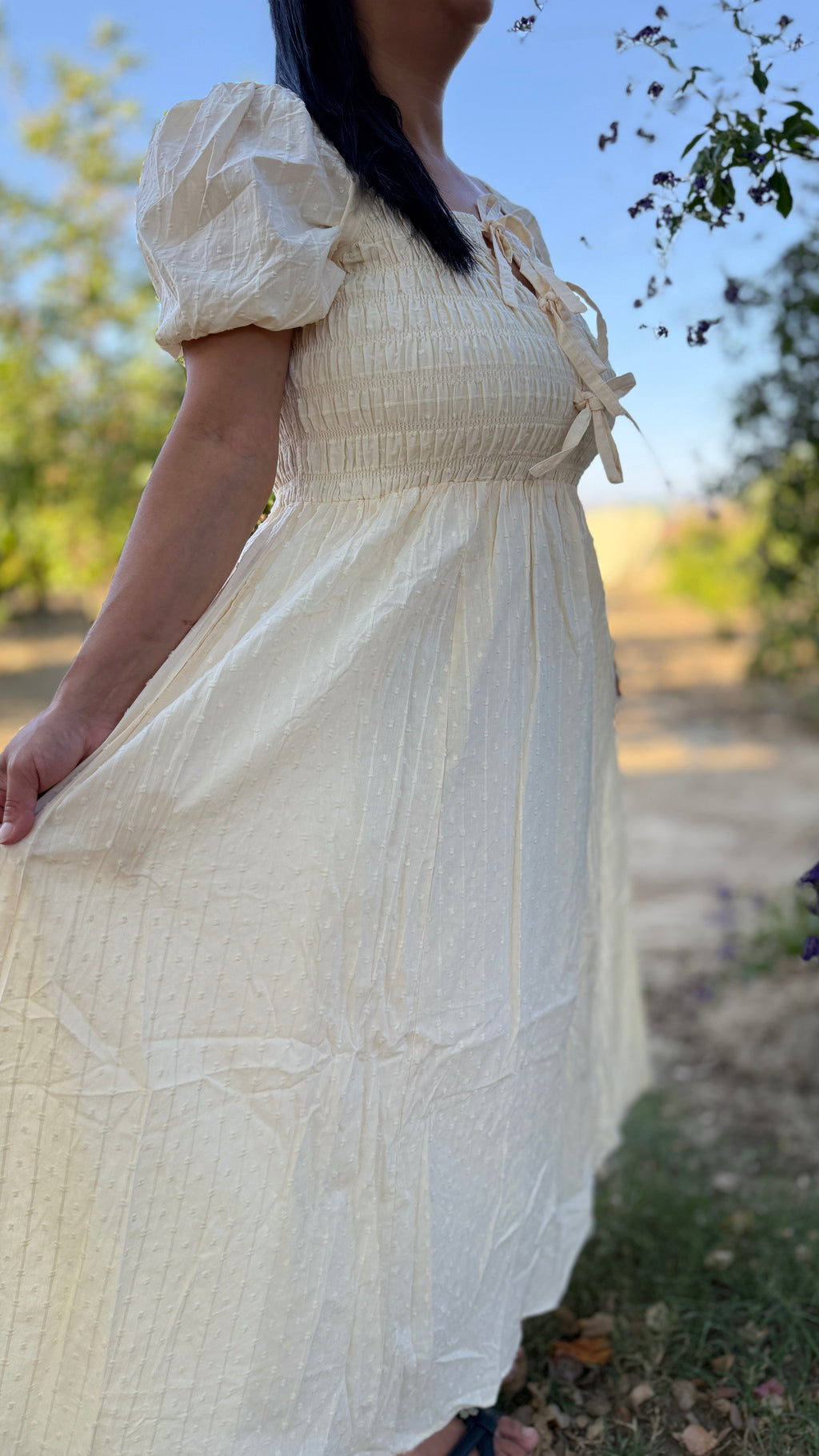 SMOCKED BOW DETAIL MAXI DRESS