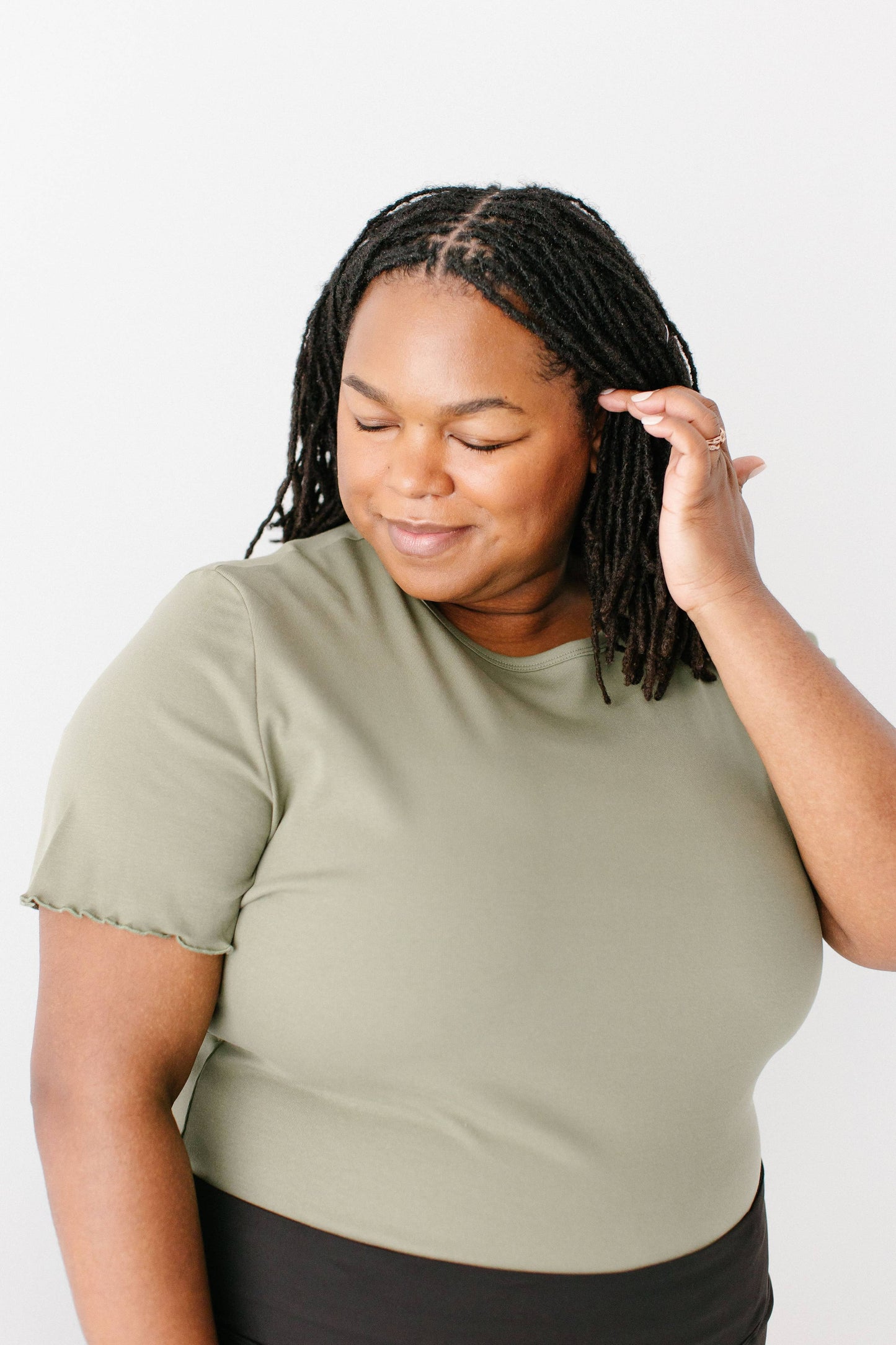 'Hillary' Lettuce Hem Top